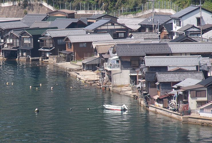 Living with Heritage: Inherit and regeneration